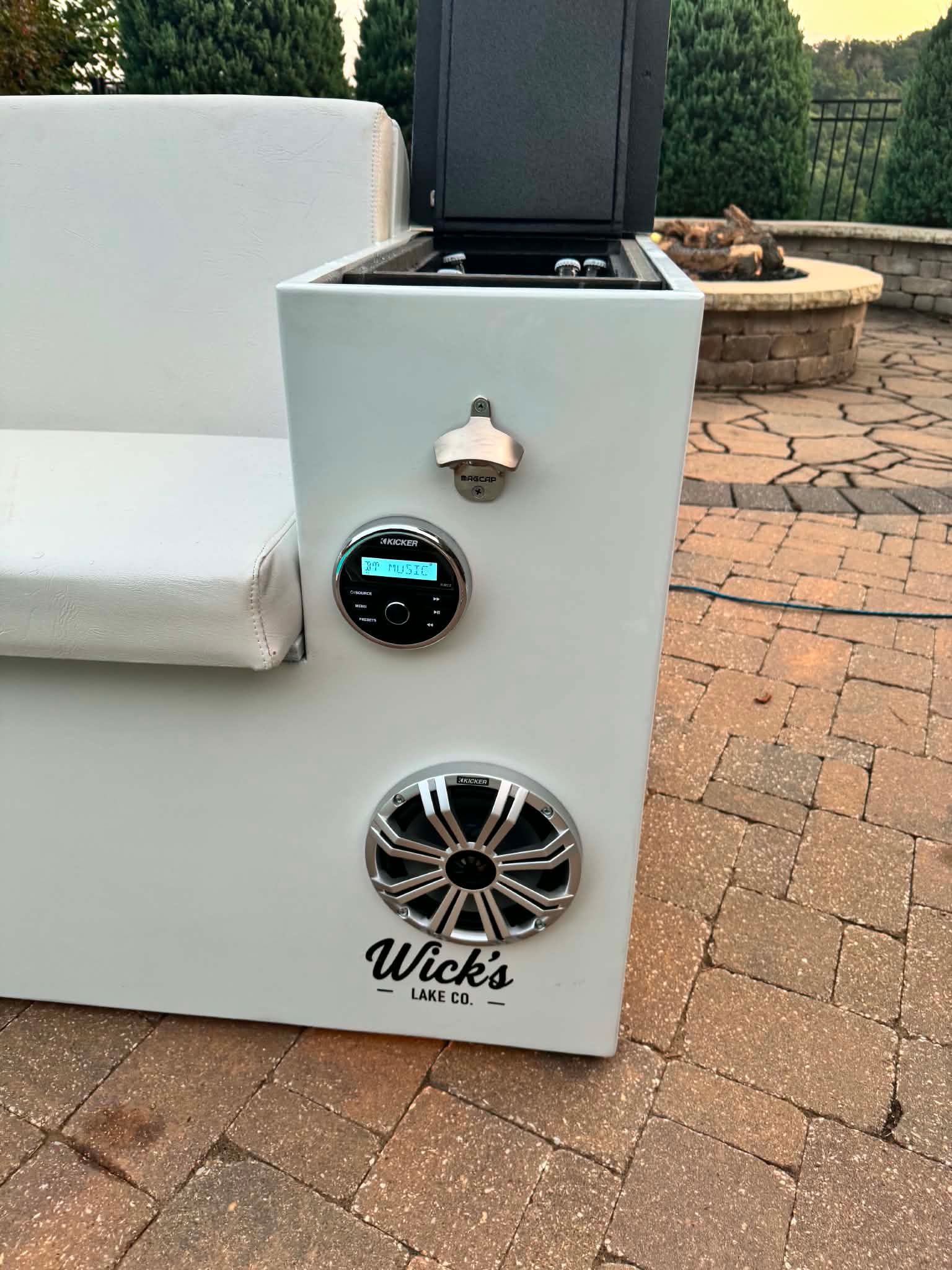 The Admiral’s built-in cooler, marine stereo, bottle opener, and speaker